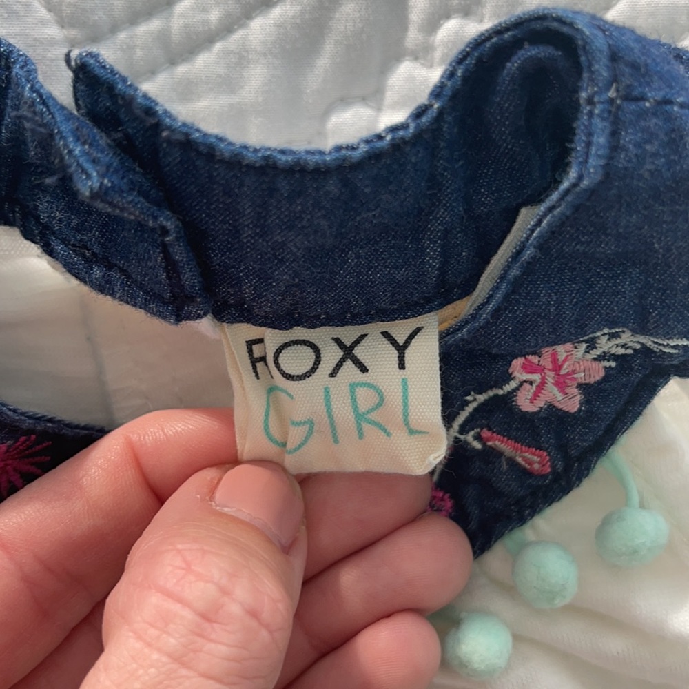 Roxy Girl Set. - Picture 3 of 5